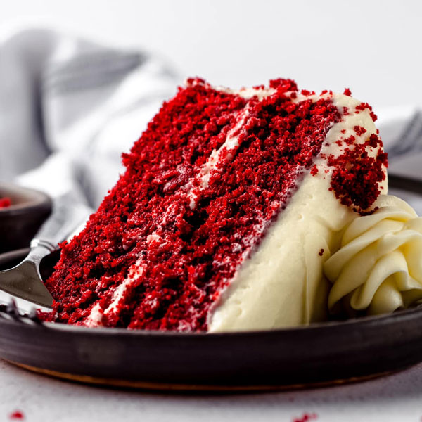 Nash Hot Chicken and Smash Burgers Oreo Cheesecakes